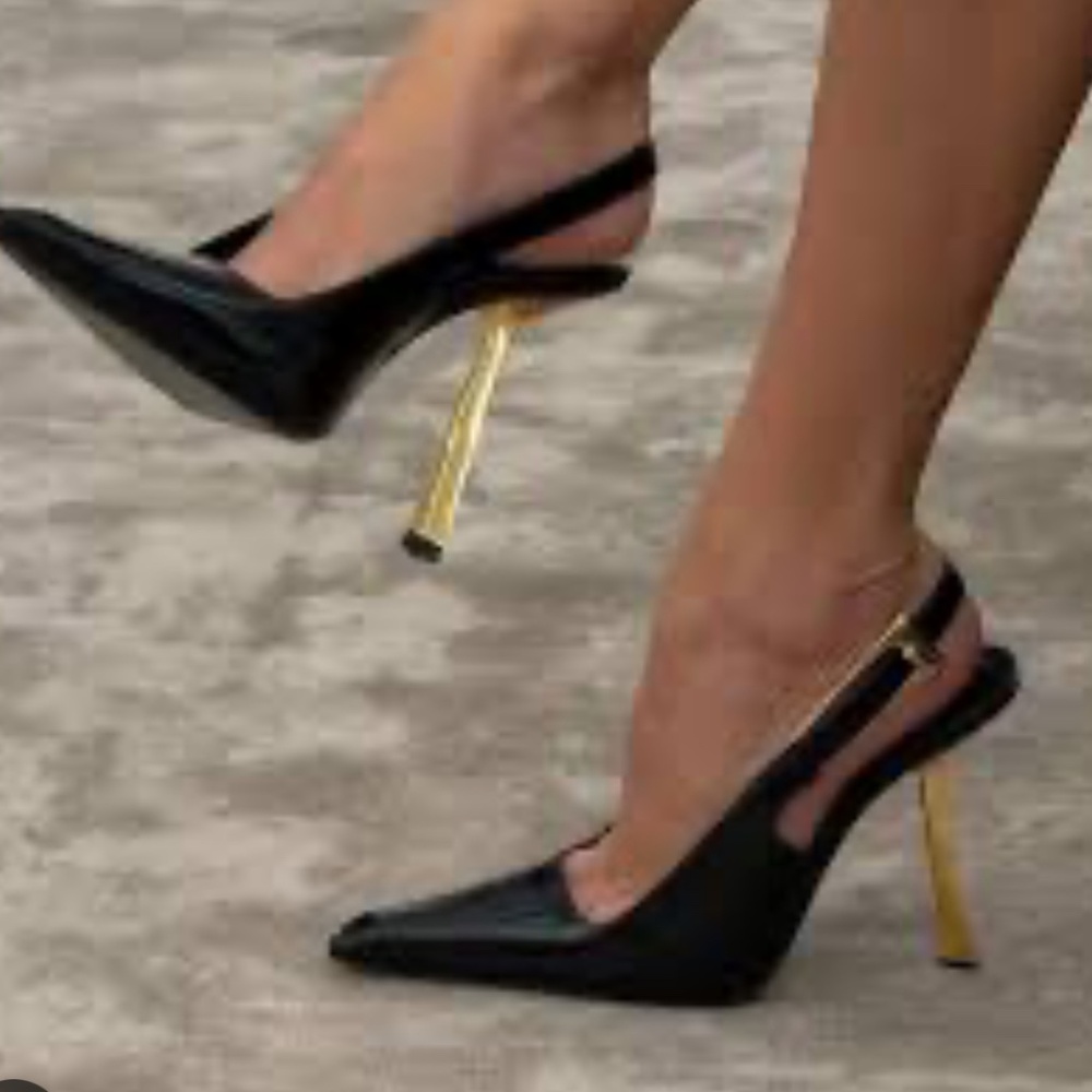 SAINT LAURENT Lee leather heels 40 EU